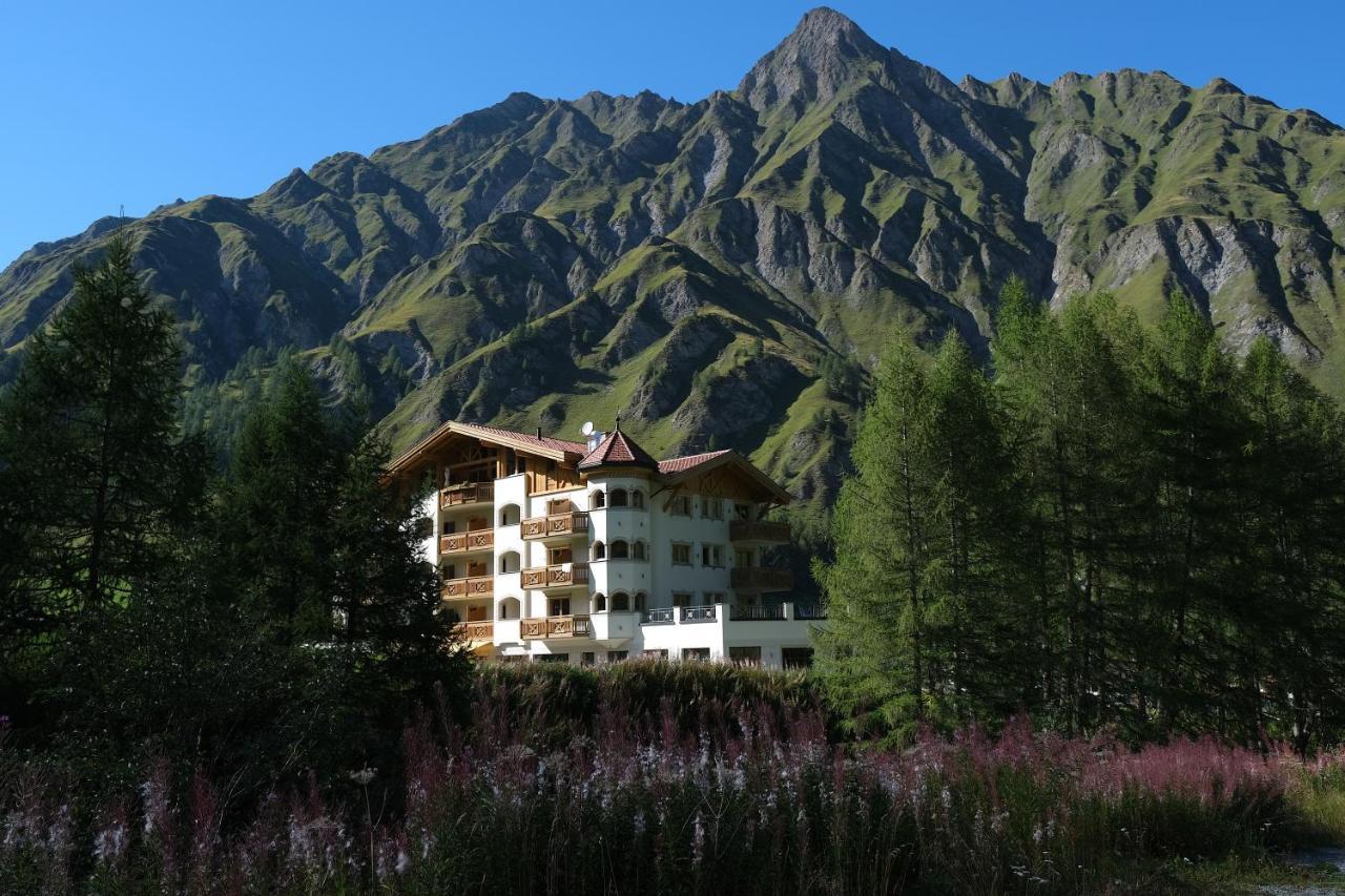 Chasa Castello Relax & Spa Samnaun Kültér fotó